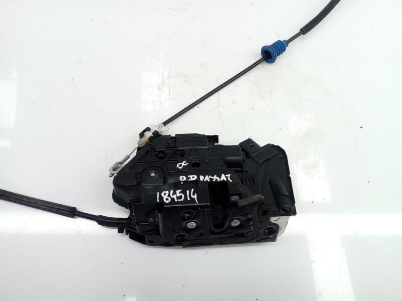 Serrure avant droit VOLKSWAGEN PASSAT CC (357) BASICO Diesel - 1