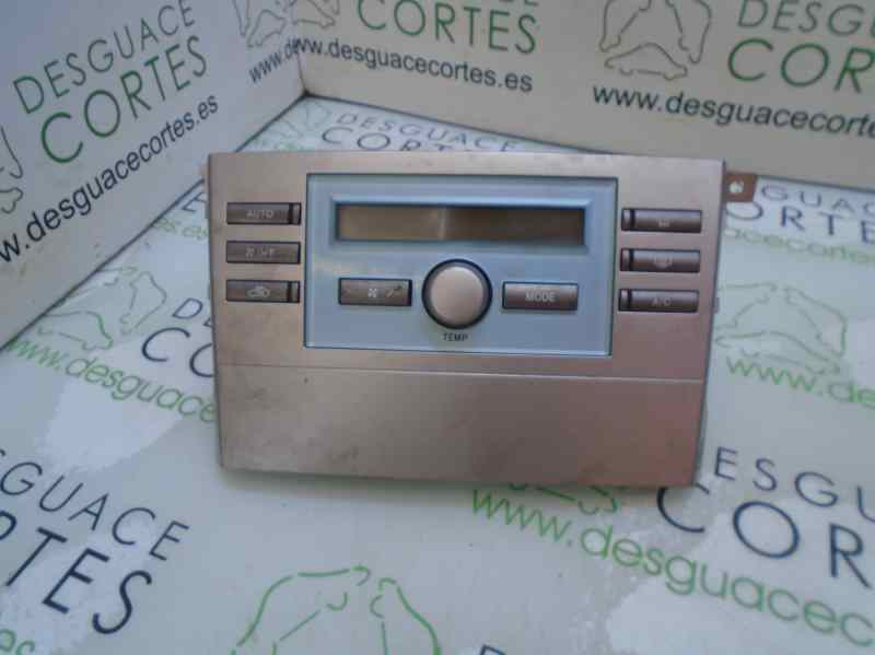 Commande chauffage TOYOTA COROLLA VERSO (R1) 2.2 D-4D LUNA Diesel - 1