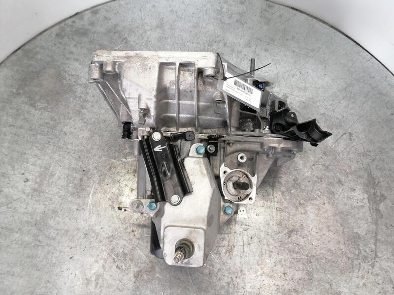 Boite de vitesses NISSAN MICRA V 1.0 IG-T 100 Essence - 1