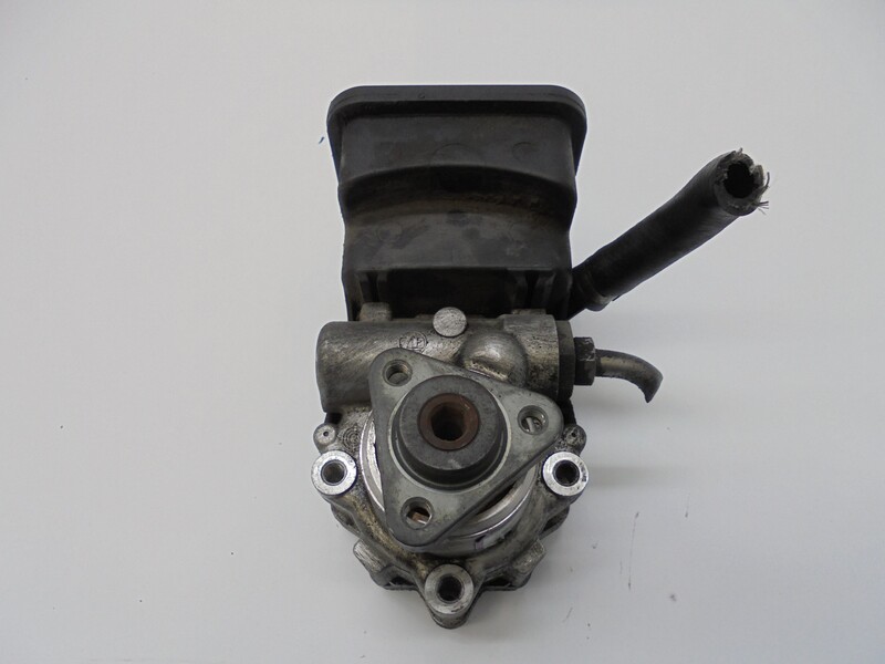 Pompe de direction BMW SERIE 5 BERLINA (E39) 520D Diesel - 1