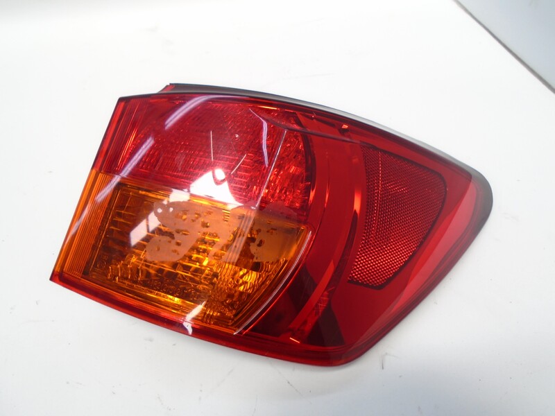 Feu arriere principal droit (feux) LEXUS IS II 220D  - 1
