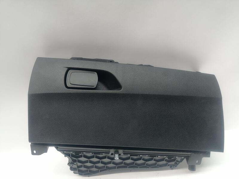 Boite a gants BMW SERIE 1 BERLINA 5P (F20) 116D Diesel - 1