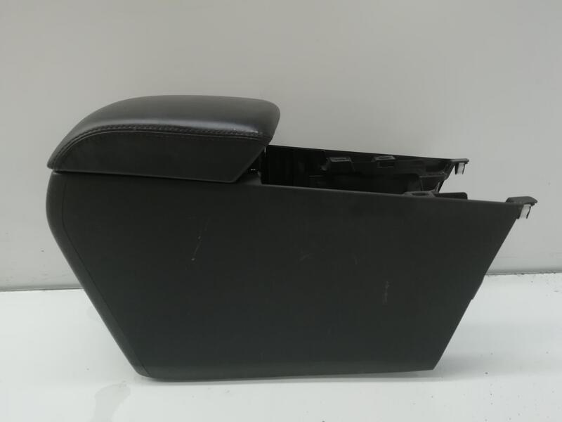 Accoudoir MAZDA 3 2.0 Essence - 1