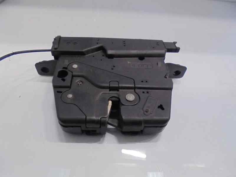 Serrure de coffre BMW X1 SDRIVE 18 D  - 1