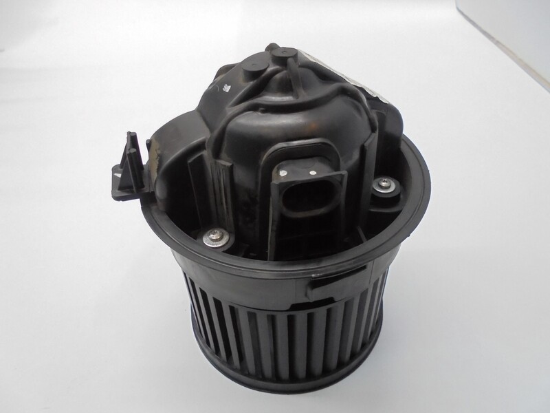 Pulseur d'air PEUGEOT 308 1.6 16V Essence - 1