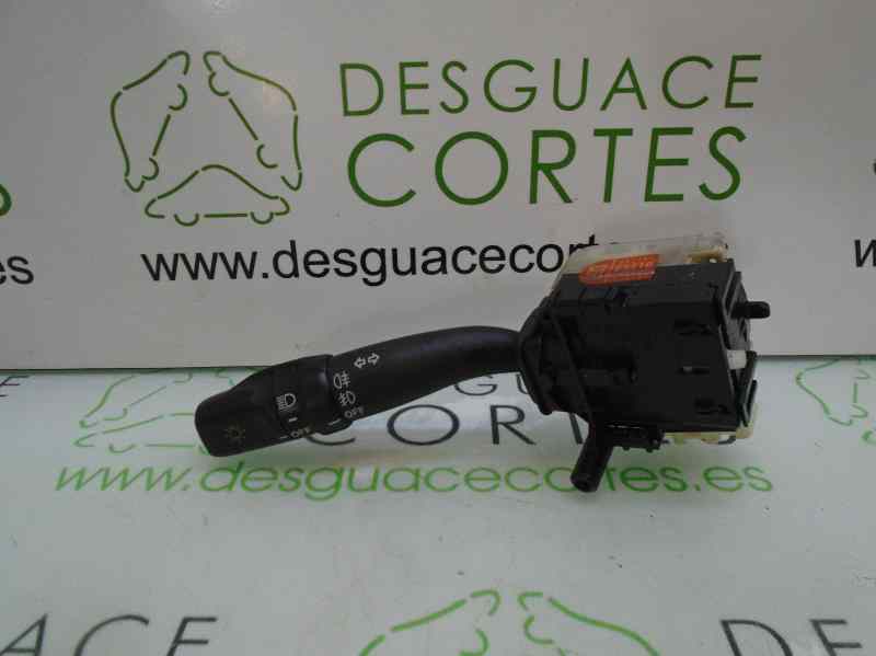 Commodo phare TOYOTA COROLLA VERSO (R1) 2.2 D-4D LUNA Diesel - 1