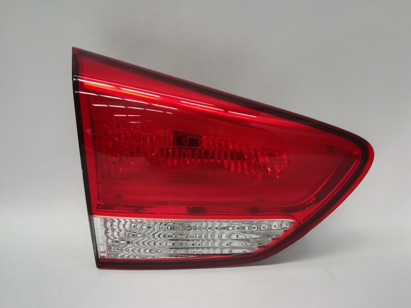 Feu arriere secondaire gauche (feux) KIA CARENS IV 1.6 GDI Essence - 1
