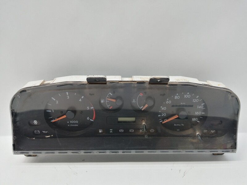 Compteur NISSAN TERRANO II 2.7 TDI 4WD  - 1