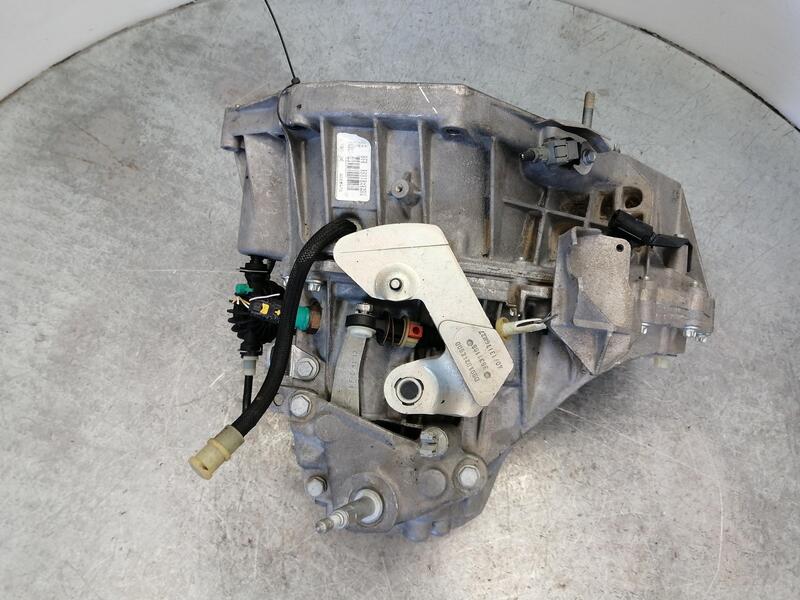 Boite de vitesses DACIA DUSTER I AMBIANCE 4X2 Diesel - 1