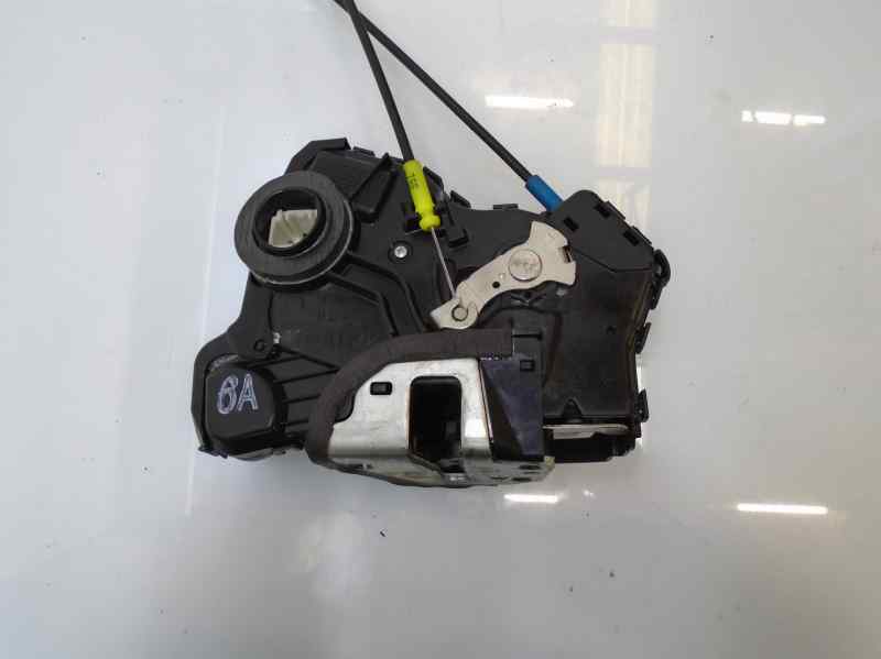 Serrure avant gauche TOYOTA AVENSIS CROSS SPORT (T27) ACTIVE Diesel - 1