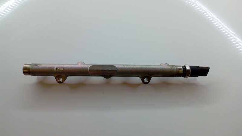Rampe injection ROVER 75 2.0 CDT  - 1