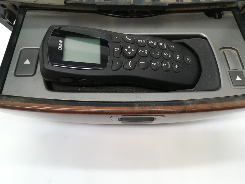 Boite a gants BMW SERIE 7 (E65/E66) 730D Diesel - 1