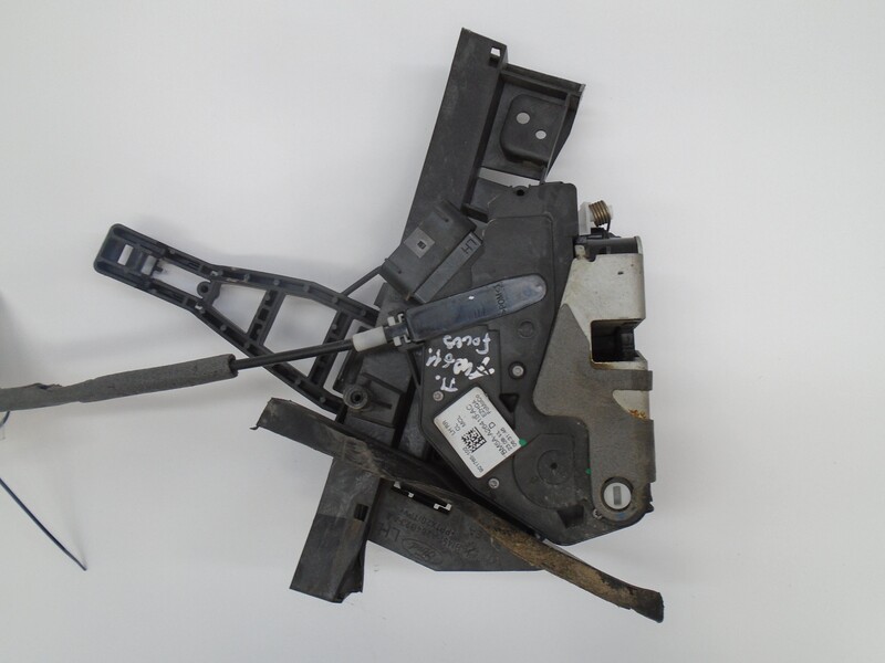 Serrure arriere gauche FORD FOCUS III 1.6 TI Essence - 1