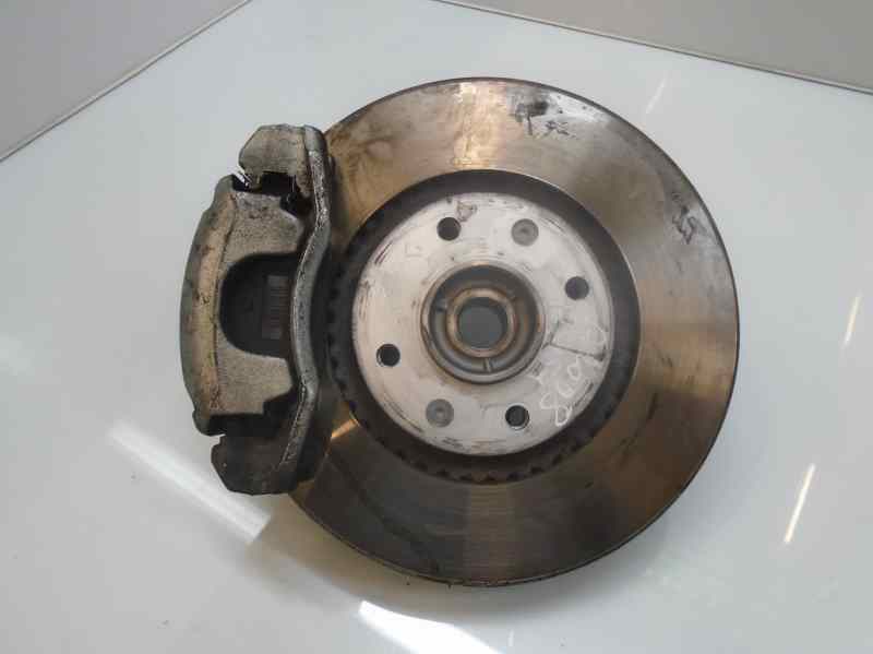 Fusee avant gauche PEUGEOT 2008 1.2 THP 110 Essence - 1
