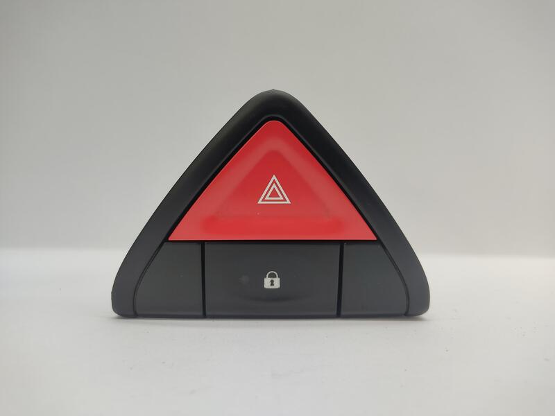 Bouton de warning RENAULT KOLEOS I 2.0 DCI  - 1