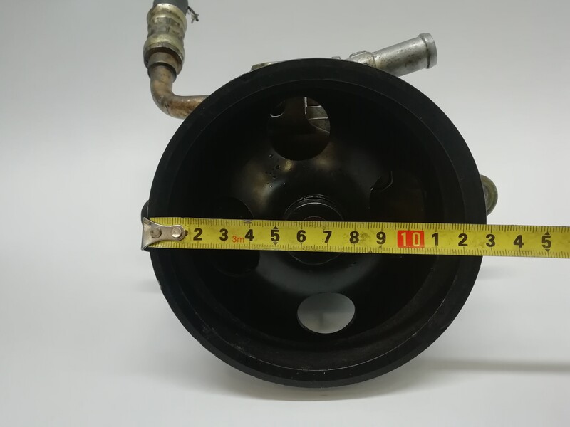 Pompe de direction NISSAN X-TRAIL (T30) COMFORT  - 1