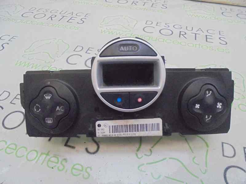 Commande chauffage RENAULT CLIO III DYNAMIQUE Diesel - 1