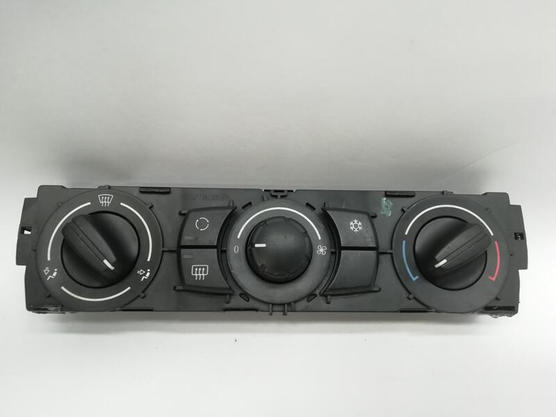 Commande chauffage BMW 3 18 D  - 1