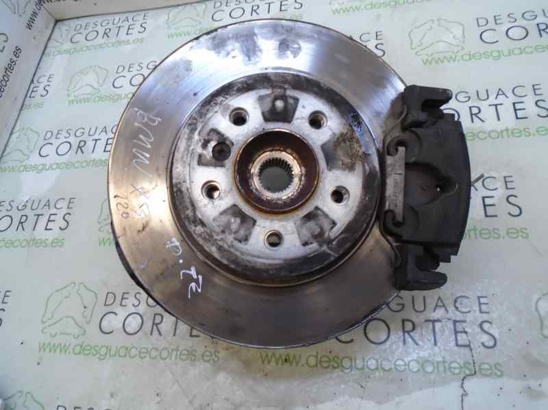 Fusee avant gauche BMW X3 2.0 D  - 1