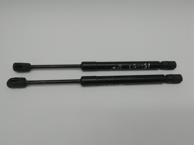 Verin de capot BMW 5 20 D  - 1