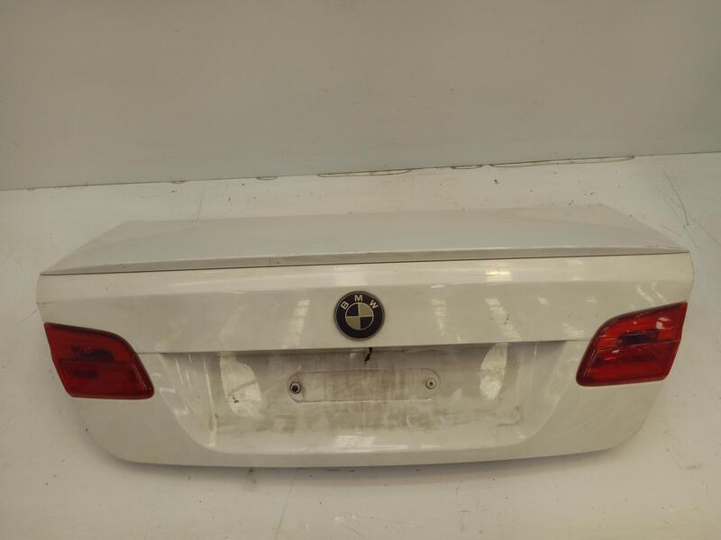Malle/Hayon arriere BMW 3 COUPE 330 D  - 1
