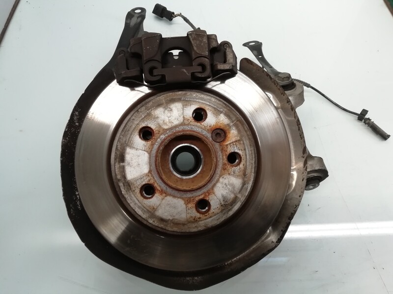 Fusee arriere gauche BMW I3 (I01) I3  - 1