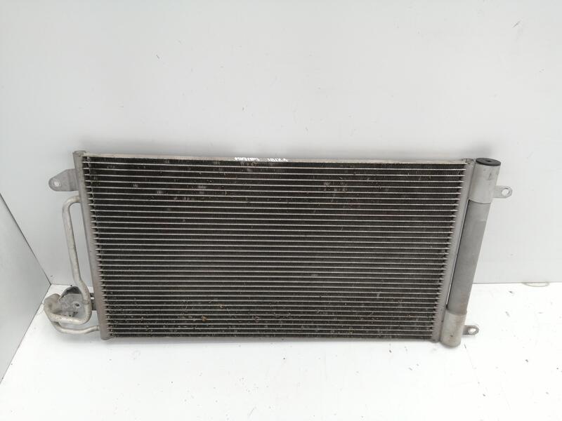 Condenseur de clim SEAT IBIZA III 1.6 16V Essence - 1