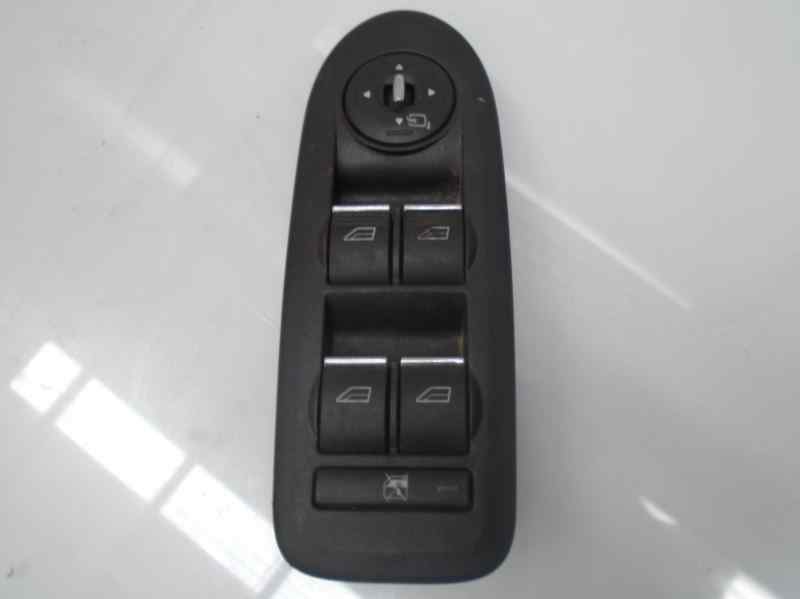 Interrupteur de leve vitre avant gauche FORD KUGA (CBV) TITANIUM Diesel - 1
