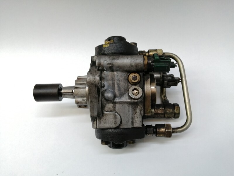 Pompe à injection NISSAN ALMERA TINO (V10M) ACENTA Diesel - 1