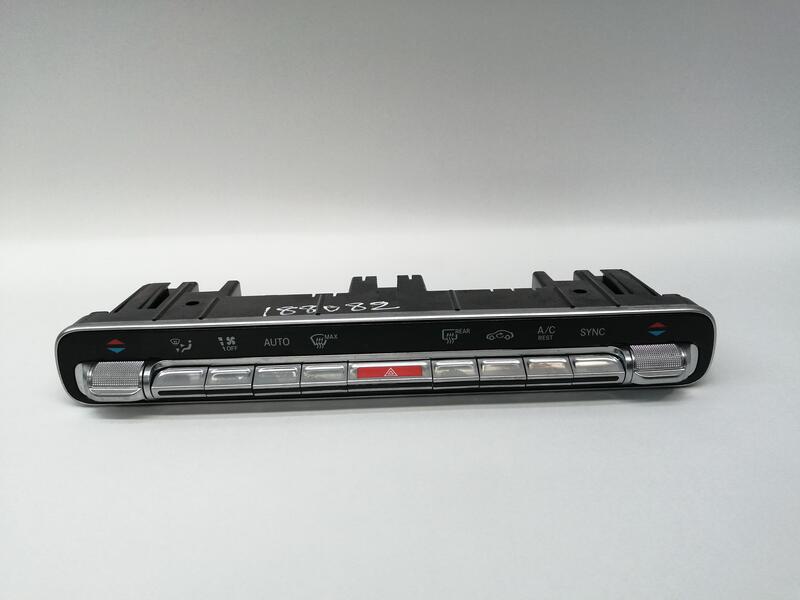Commande chauffage MERCEDES-BENZ CLASE A (BM 177) SEDAN A 200  - 1