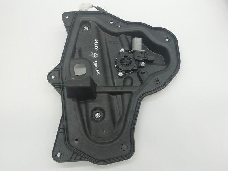 Leve vitre electrique arriere gauche MAZDA 3 2.2 D  - 1