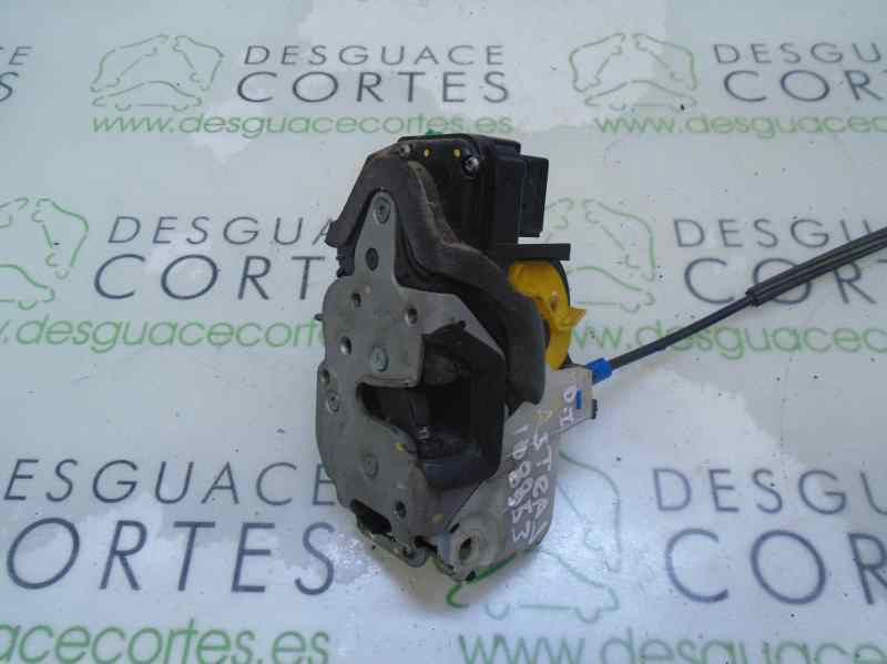 Serrure avant gauche OPEL ASTRA J 1.6 Essence - 1