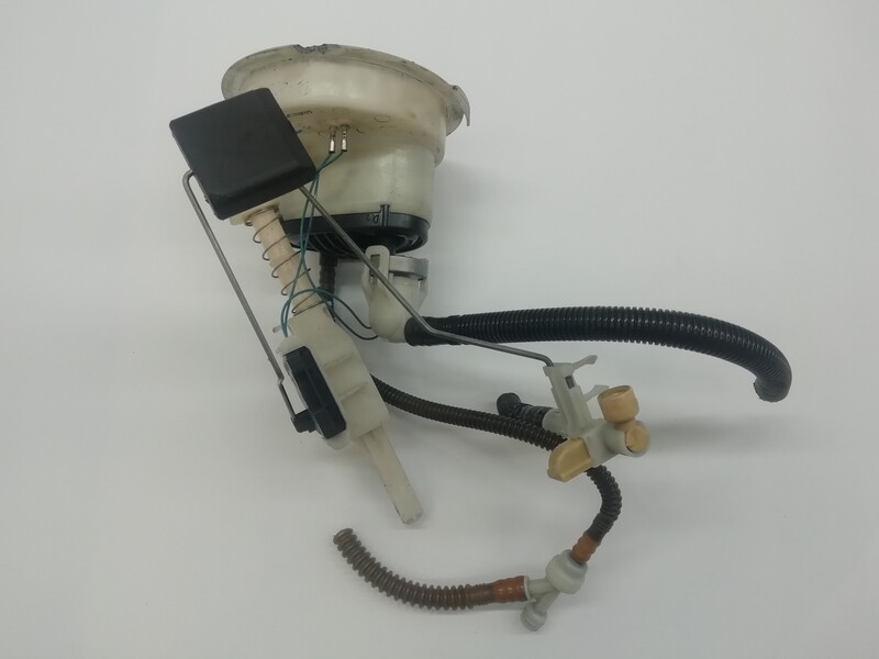 Pompe immergee BMW 1 6 I Essence - 1