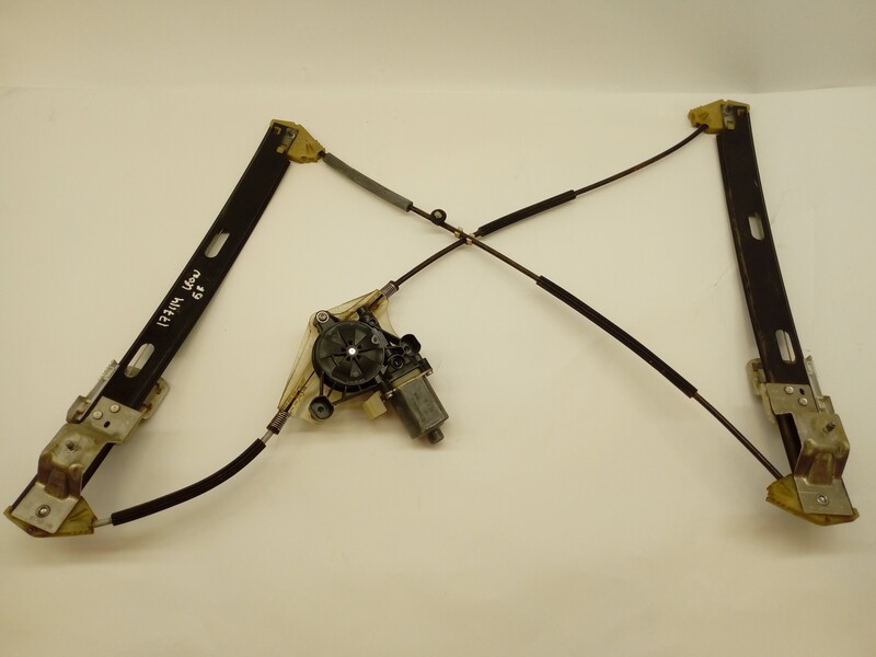 Leve vitre electrique avant droit SEAT LEON SC (5F5) FR Diesel - 1