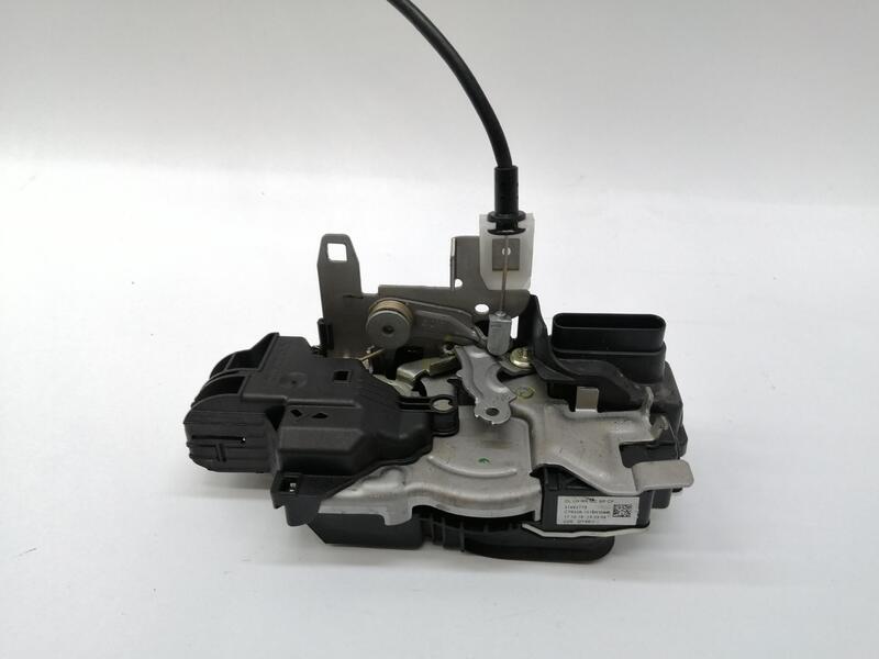 Serrure arriere gauche VOLVO XC40 BASIS 2WD Diesel - 1