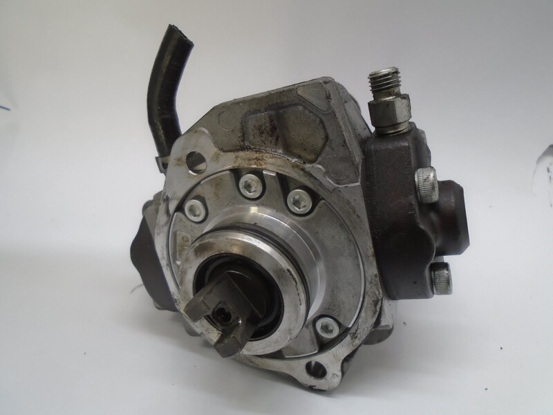 Pompe à injection MAZDA 3 2.0 Essence - 1