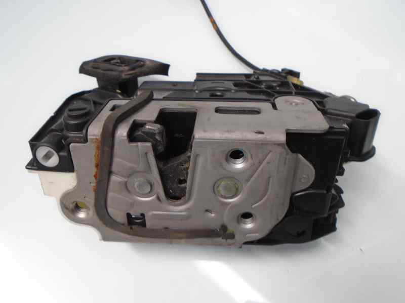 Serrure arriere gauche SEAT LEON ST 1.4 TSI Essence - 1