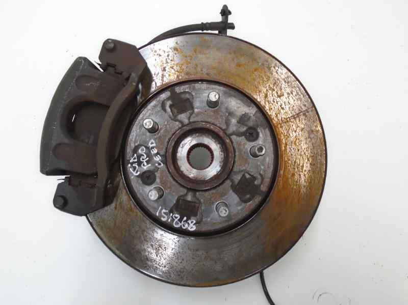Fusee avant gauche KIA CEED FASTBACK 1.6 CRDI 115  - 1