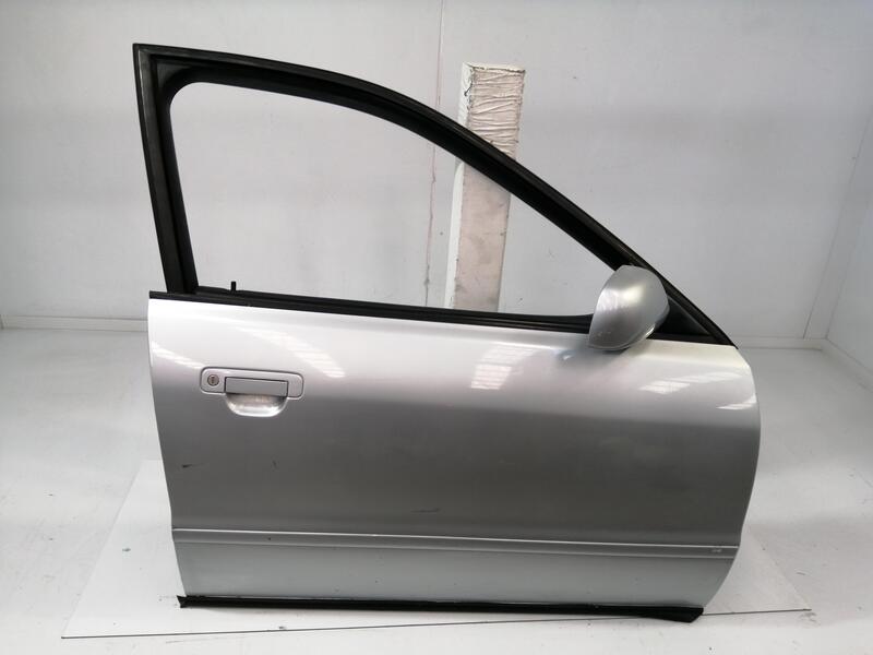 Porte avant droit AUDI A4 BERLINA (B5) 1.9 TDI Diesel - 1