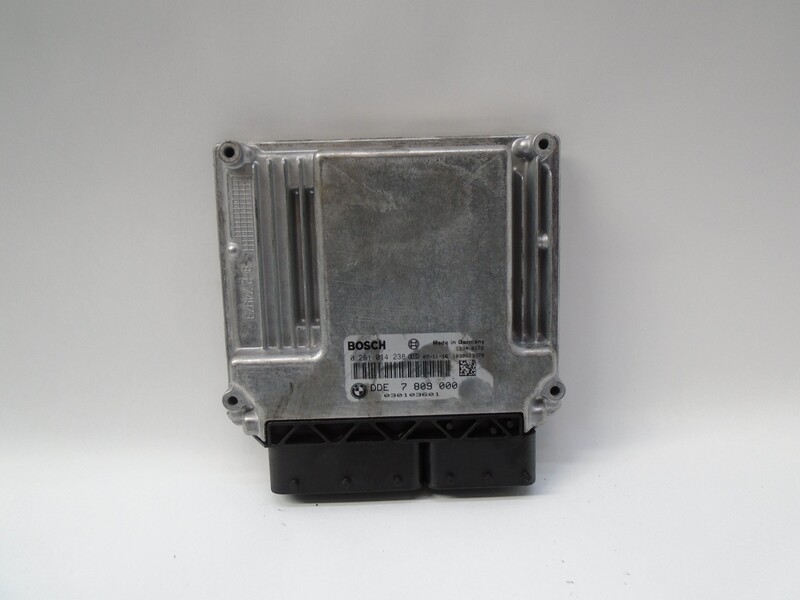 Calculateur moteur BMW SERIE 5 BERLINA (E60) 520D Diesel - 1