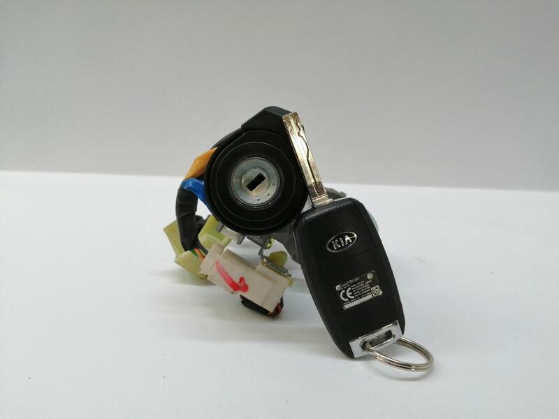 Neiman KIA CARENS IV 1.7 CRDI  - 1