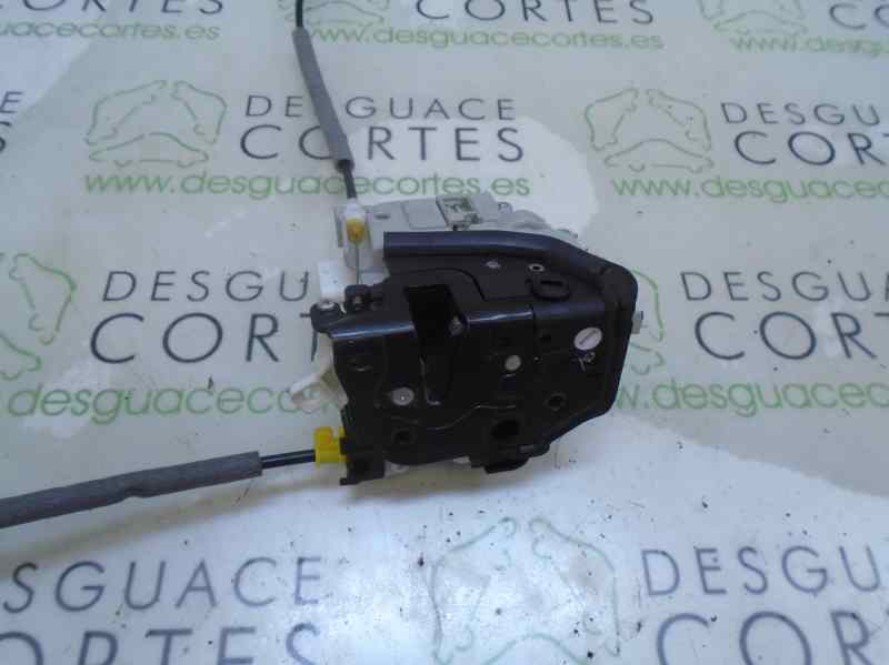 Serrure arriere droit AUDI A4 BERLINA (8W2) BASICO Diesel - 1