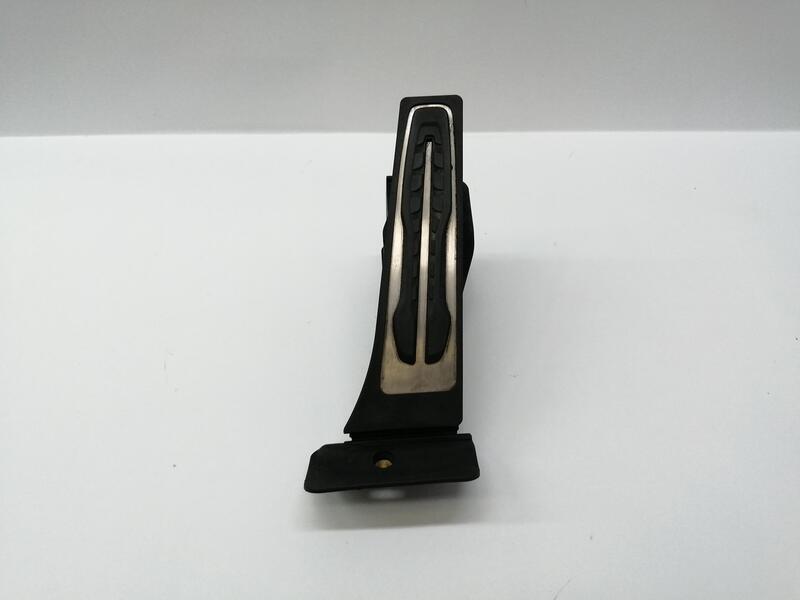 Pedale d'accelerateur BMW SERIE 1 BERLINA (F40) 118I  - 1