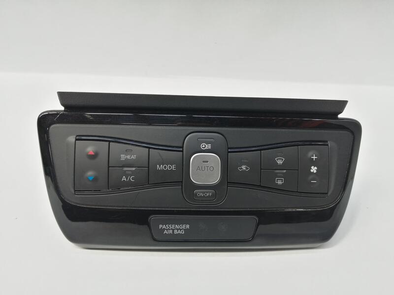 Commande chauffage NISSAN LEAF (ZE1) E+ 3.ZERO  - 1