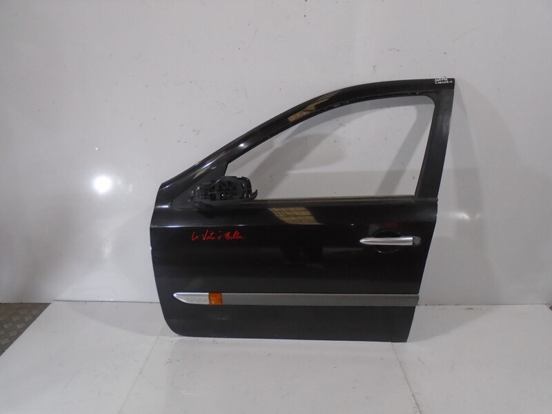 Porte avant gauche RENAULT LAGUNA II (BG0) AUTHENTIQUE Diesel - 1