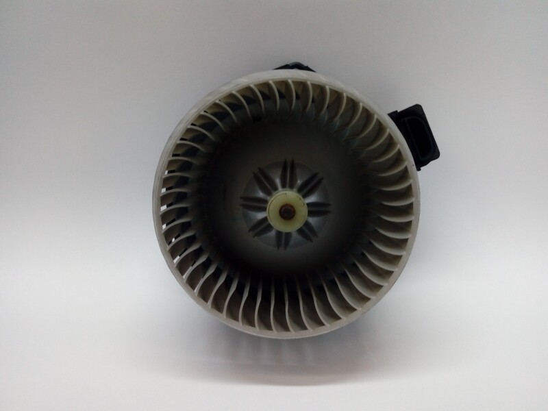 Pulseur d'air SUZUKI SWIFT III 1.3 DDIS  - 1