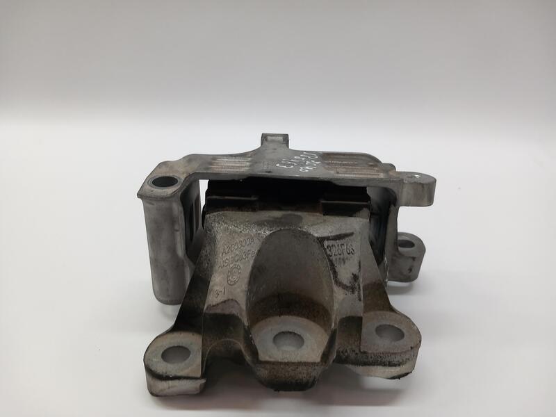 Support moteur gauche VOLVO XC40 BASIS 2WD Diesel - 1