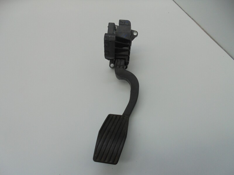 Pedale d'accelerateur OPEL CORSA D 1.3 CDTI  - 1