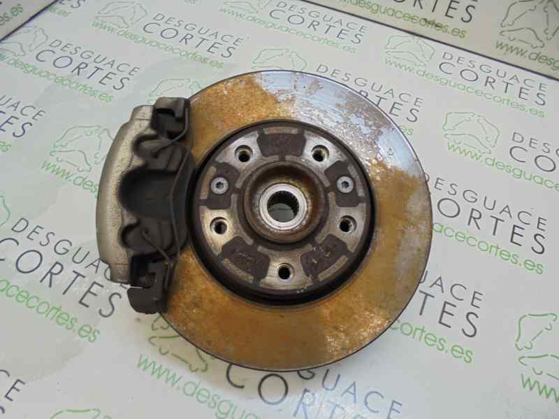 Fusee avant gauche RENAULT MEGANE III FASTBACK 1.5 DCI  - 1