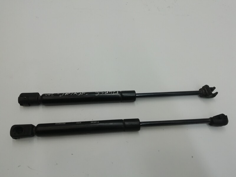 Verin de capot CHRYSLER 300 C 3.0 CRD  - 1